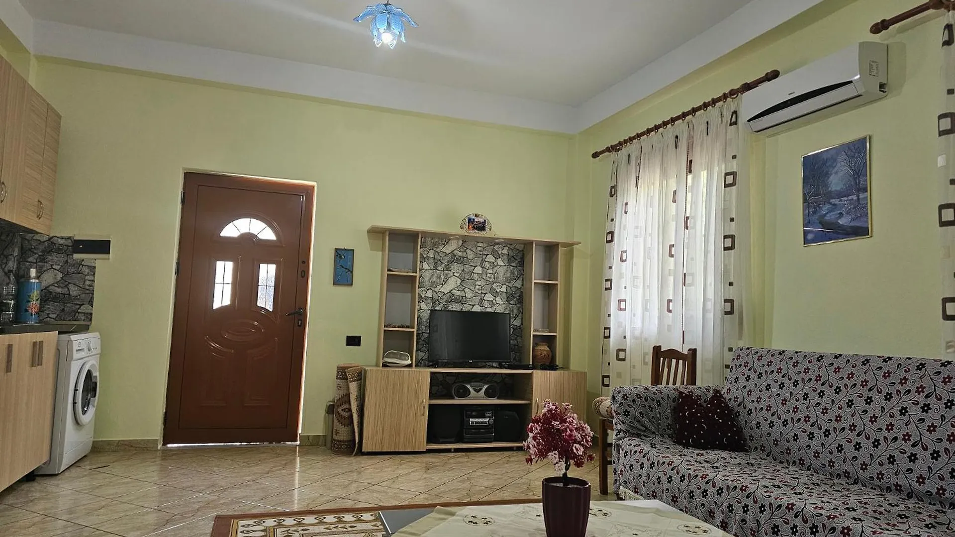 Mesaiz 2 Apartment Vlore