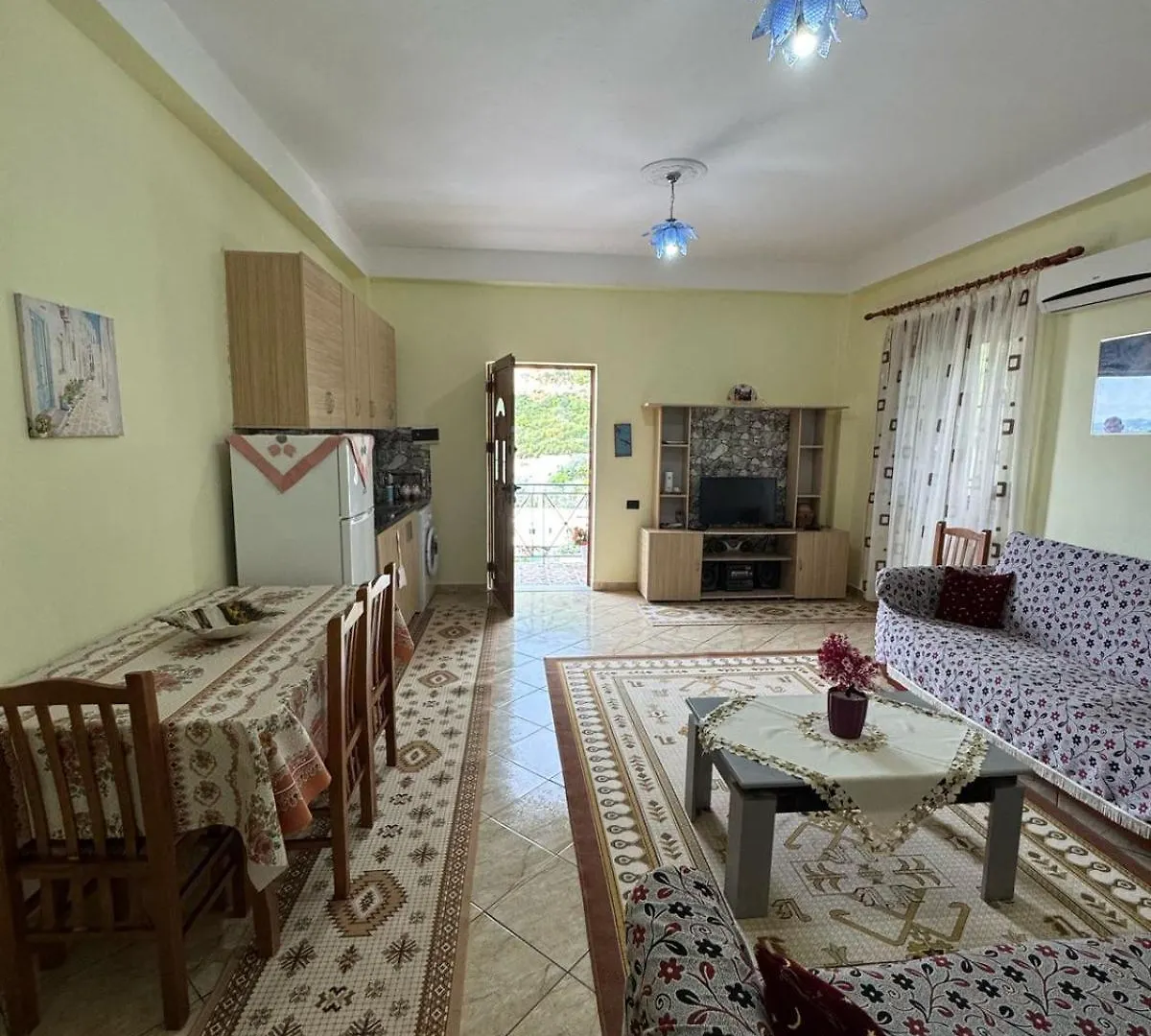 Mesaiz 2 Apartment Vlore